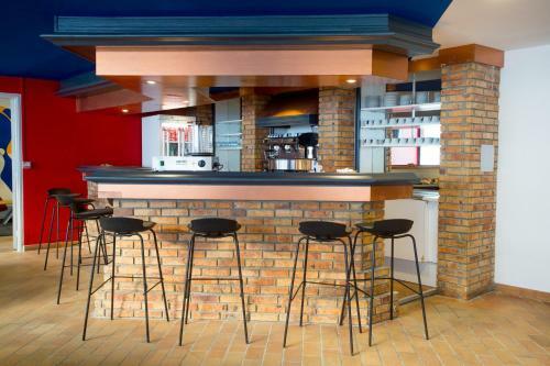 Hotel H�tel Des 4 Ours