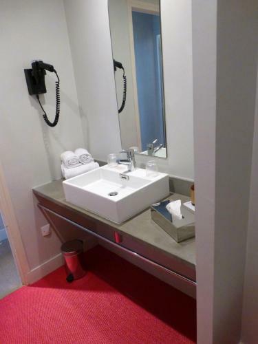 Bliss Hotel