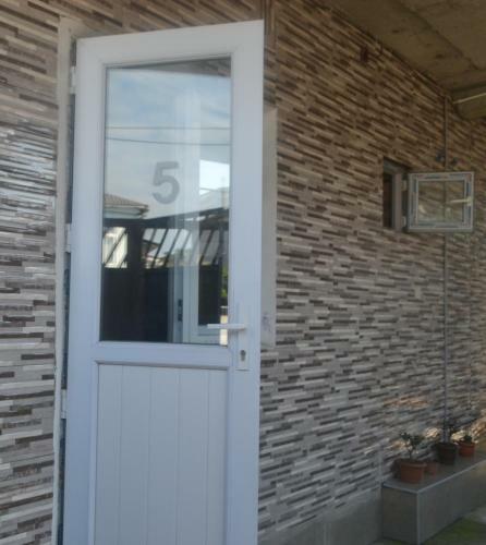 Hostal Keti Guesthouse