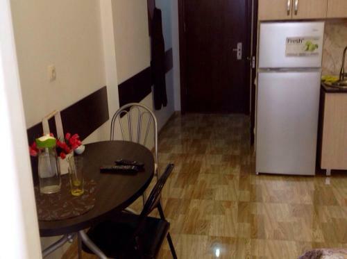 Studio Apartment On Khimshiashvili 15