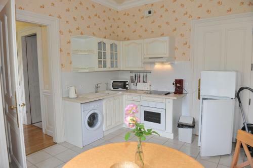 Apartamento Aux Meubl�s Du Manoir