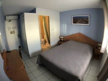 Hotel H�tel Les Arcades