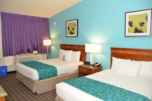 Hotel Howard Johnson Inn