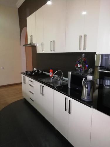 Apartment On Amagleba 20