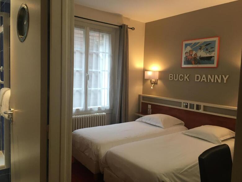 Hotel H�tel Restaurant Le Monarque