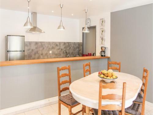 Two-bedroom Holiday Home In Lancon De Provence