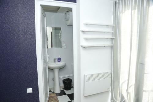 Elma Hostel