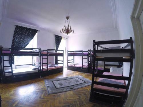 Opera Rooms & Hostel Tbilisi
