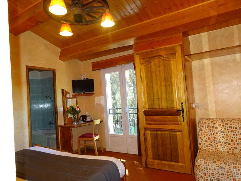 Bed & Breakfast Les Chambres D'hotes Au Bois Fleuri