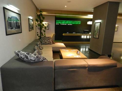 Apart Hotel In Black Sea Tower