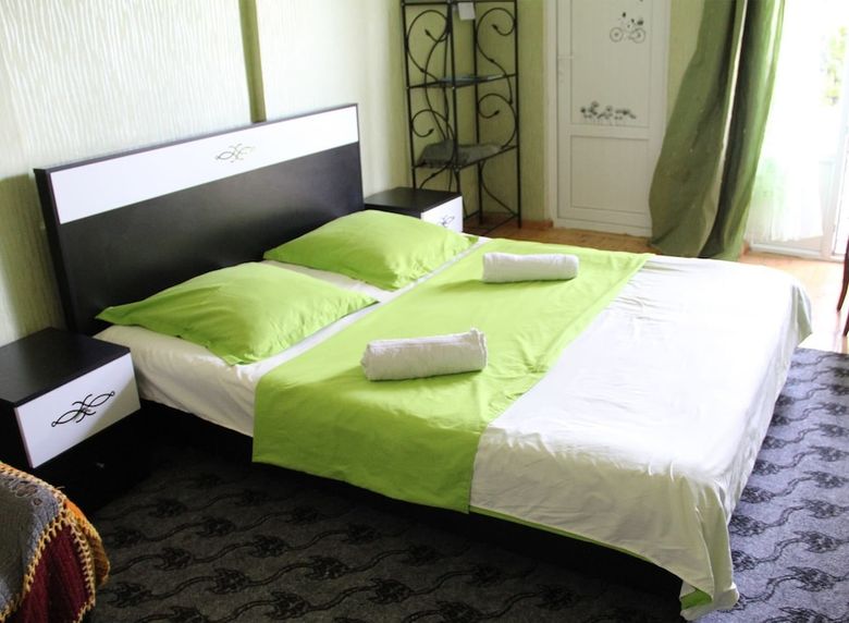 Hostal Nana's Guest House