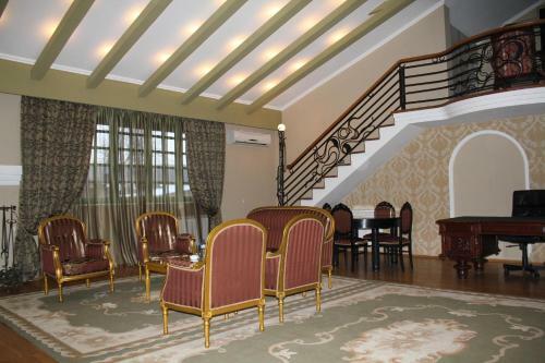 Prestige Palace Hotel
