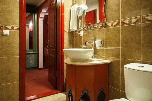 Prestige Palace Hotel