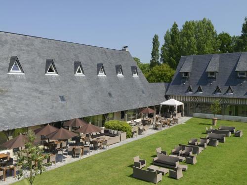 Hotel Les Manoirs De Tourg�ville