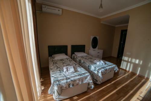 Hostal Blaze Hotel