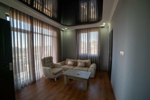 Hostal Blaze Hotel