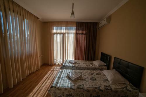 Hostal Blaze Hotel