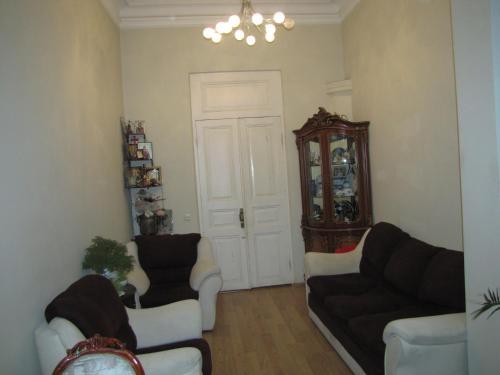 Apartment On Melashvili 24
