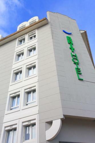 Brit Hotel Calais