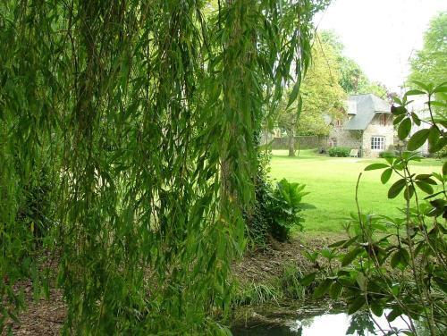 Hostal G�tes De Launay Guibert