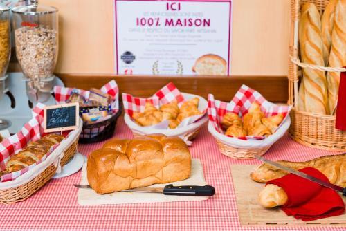 Brit Hotel Blois - Le Pr�ma