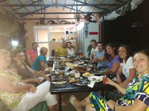 Hostal Kemeni Guest House