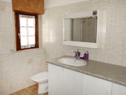Holiday Home Maison Mestrezec