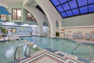 Hotel Holiday Inn Select Windsor (ambassador Bridge)