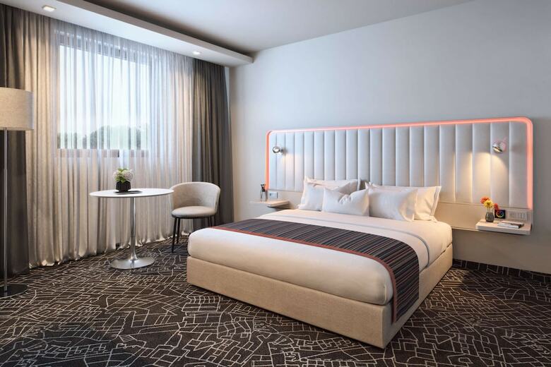 Park Inn By Radisson Danube Hotel