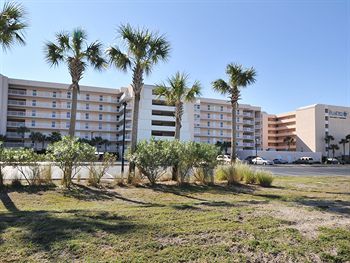 Hotel Resortquest Rentals At Islander Condominiums