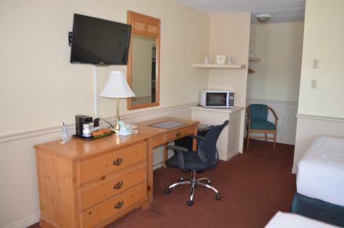 Hotel Country Squire Resort