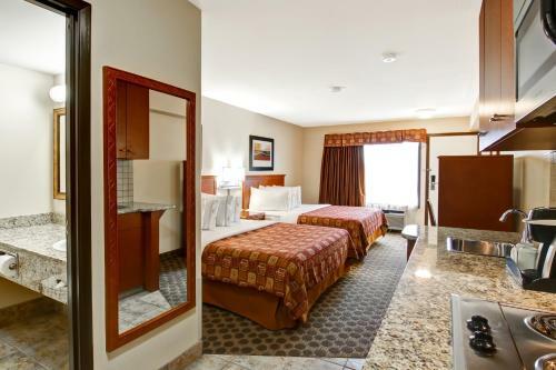 Hotel Canalta Rocky Mountain House