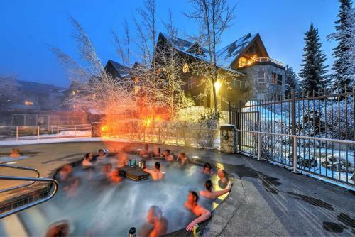 Apartamentos The Aspens By Blackcomb Peaks Accommodation
