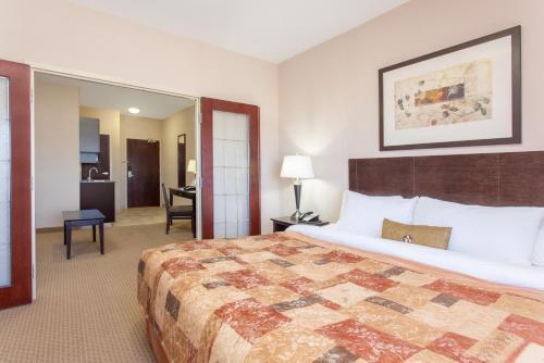 Hotel Ramada By Wyndham Brooks