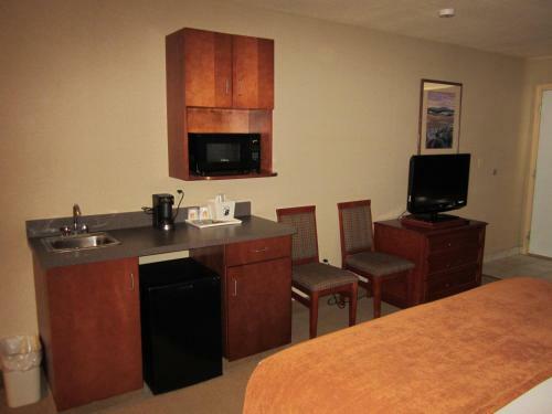 Hotel Super 8 Fort Nelson