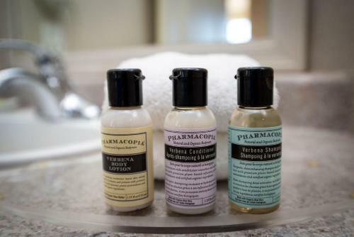 Hotel Sandman Suites Surrey - Guildford