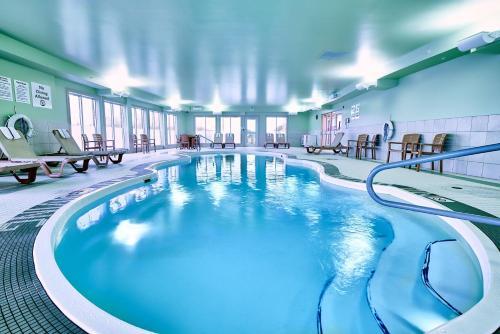 Holiday Inn Express Hotel & Suites Dieppe Airport