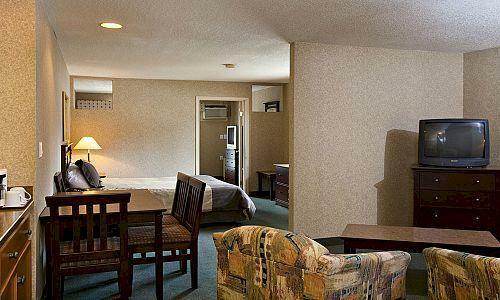Hotel High Country Inn