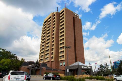 Edward Village Hotel Markham