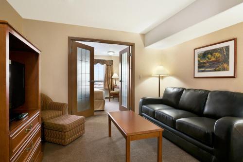 Hotel Super 8 By Wyndham High Level Ab