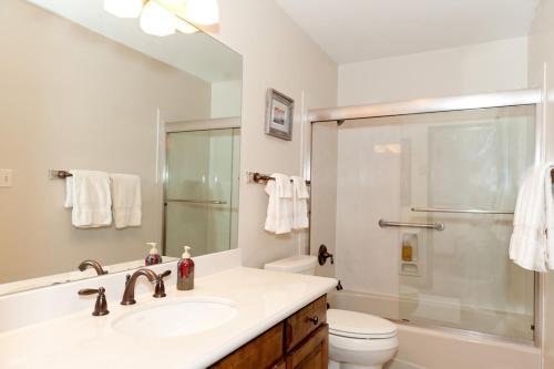 Cascade Village 131 Apartment