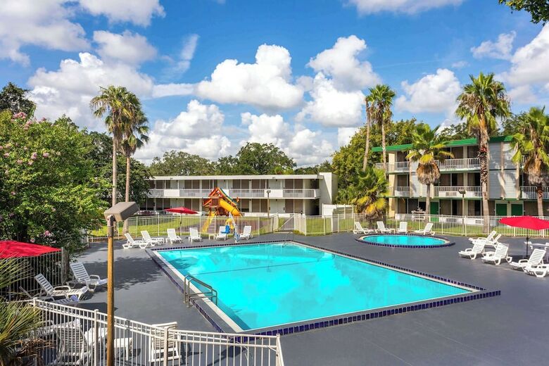 Hotel Developer Inn Maingate, A Baymont By Wyndham