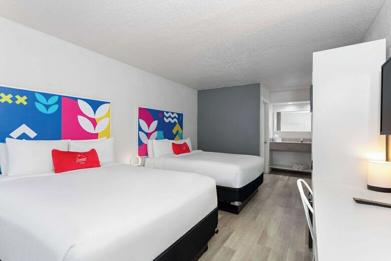 Hotel Developer Inn Maingate, A Baymont By Wyndham