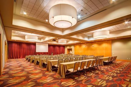 Hotel Embassy Suites Houston - Energy Corridor