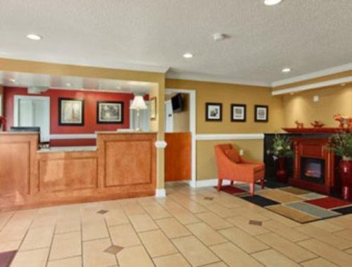 Hotel Rodeway Inn & Suites Jacksonville