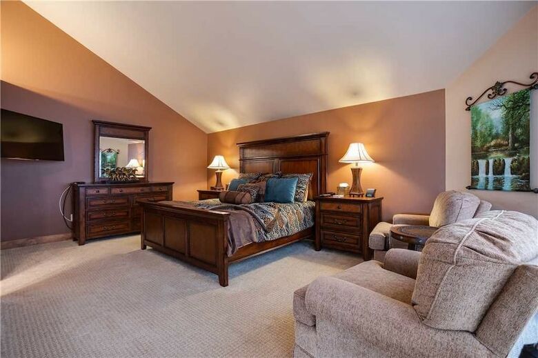 Churchill Lodge South