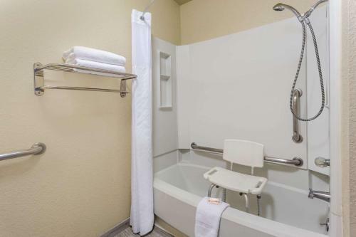 Hotel Baymont Inn & Suites Spokane Valley
