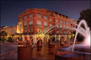 Hotel Harbourview Inn