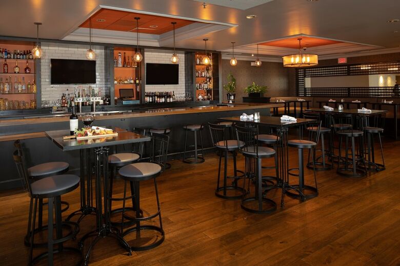 The Hotel Hanford