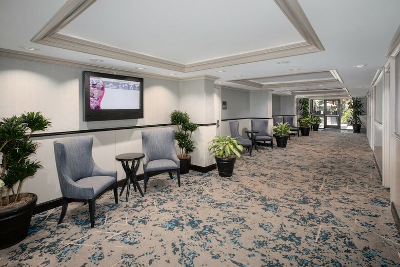 The Hotel Hanford